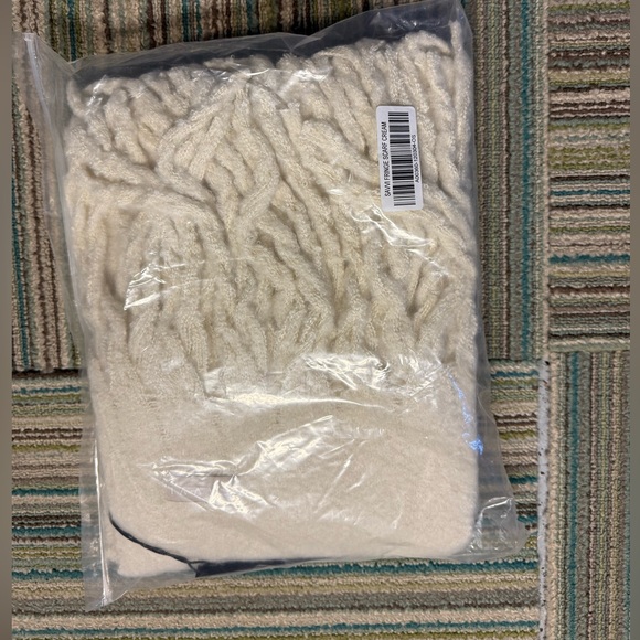 Savvi Cream Fringe Scarf - Picture 14 of 14